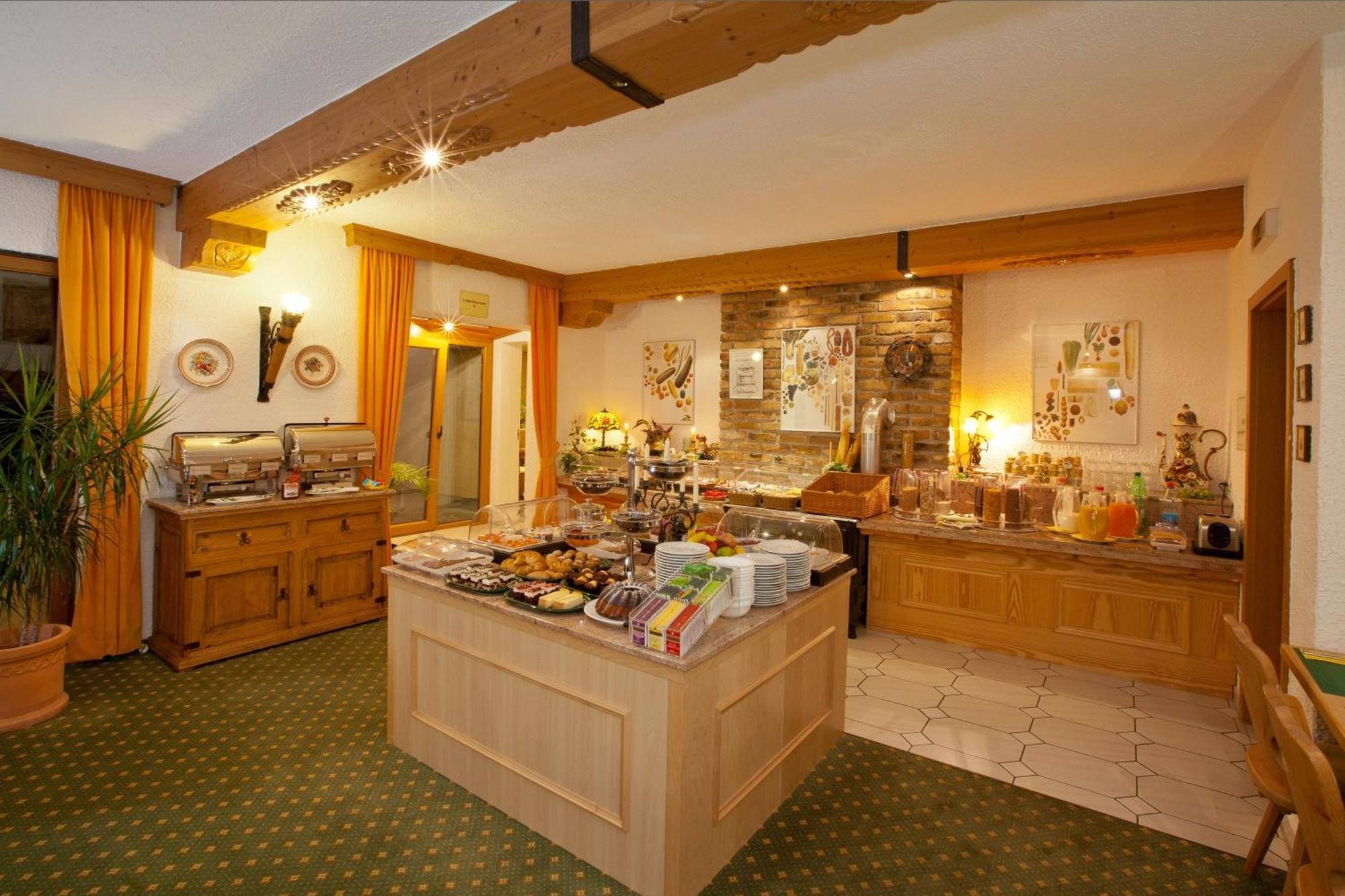Hotel Stolberg Висбаден Екстериор снимка