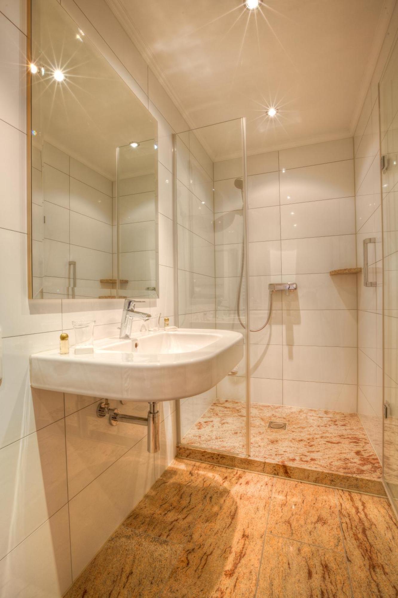 Hotel Stolberg Висбаден Екстериор снимка
